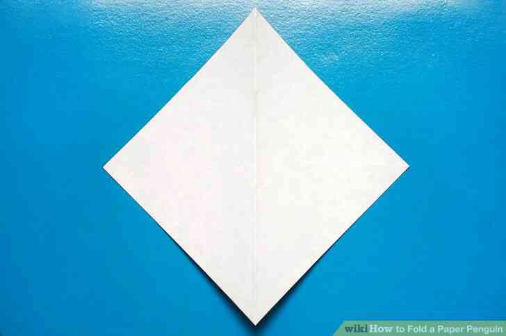 Image intitulée Plier un Papier Pingouin Étape 2